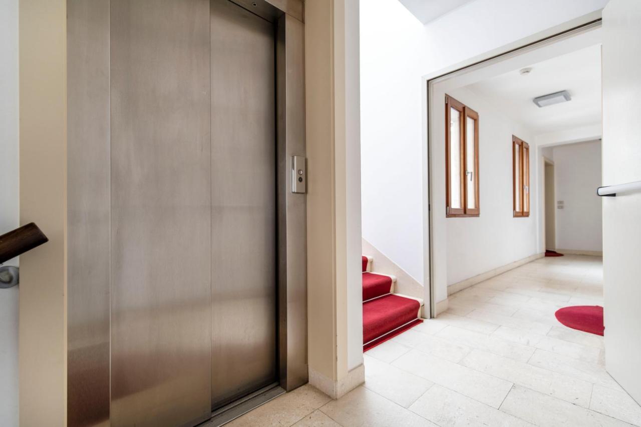Friari Suite-Luxury Apt. Close To Rialto Bridge Venecia Exterior foto